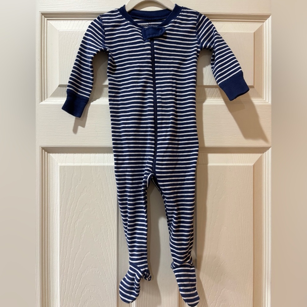 Moon and Back by Hanna Andersson Striped Footie Sleeper